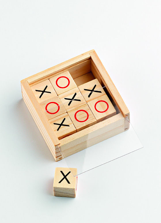 ΞΥΛΙΝΗ ΤΡΙΛΙΖΑ ΜΕ PLEXIGLASS ΞΥΛΙΝΗ ΤΡΙΛΙΖΑ ΜΕ PLEXIGLASS - Image 1