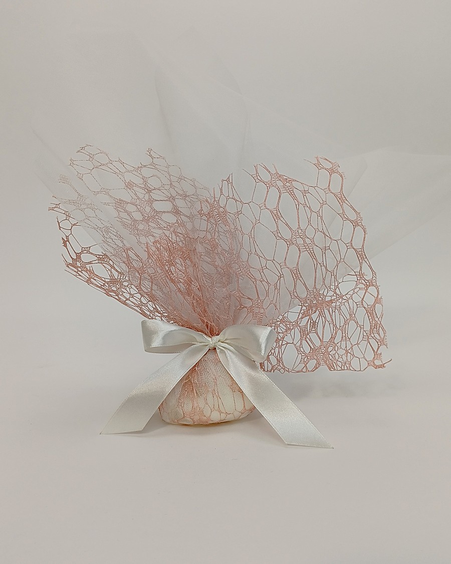 Τούλινη μπομπονιέρα