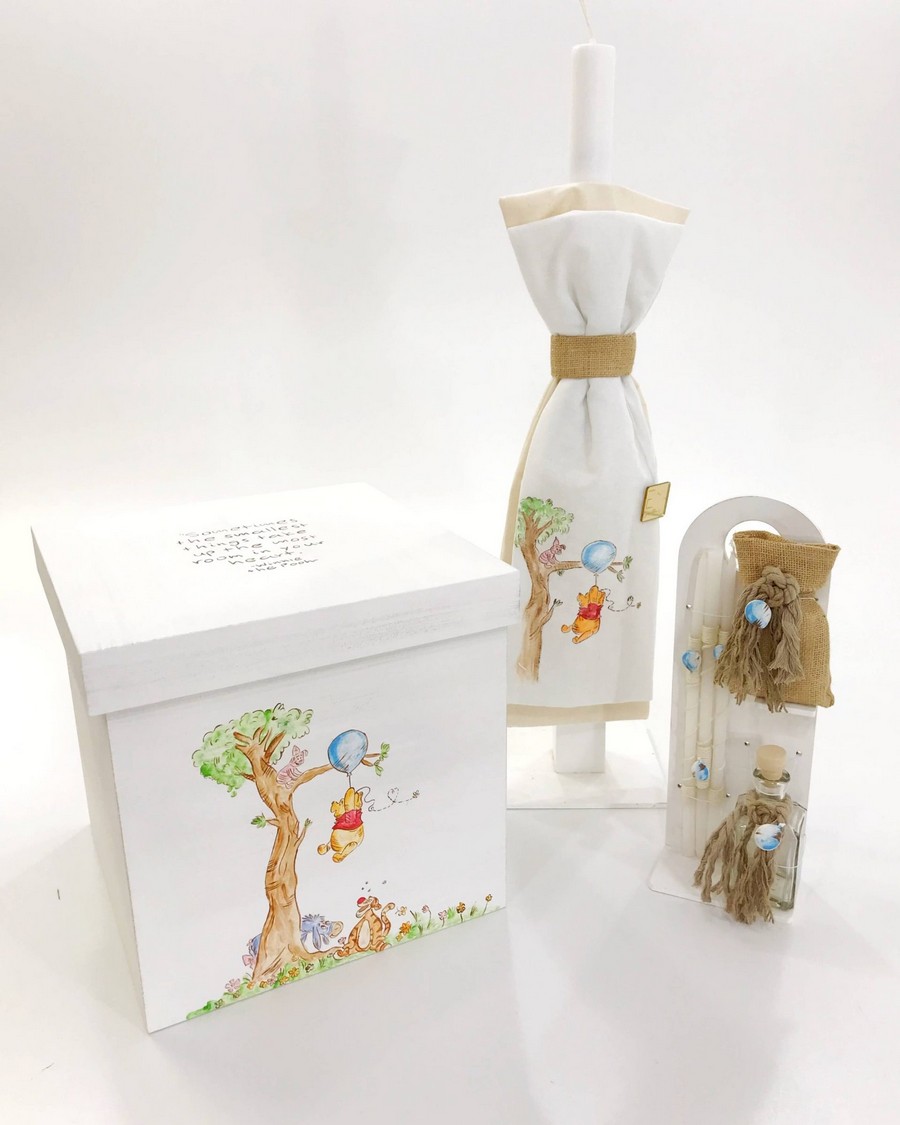 Βαπτιστικό Σετ Winnie με χρώματα λευκό μπεζ.