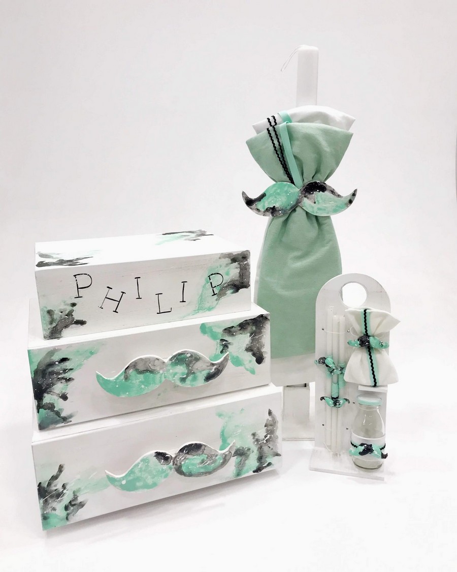 Βαπτιστικό Σετ Philip με χρώματα βεραμάν και γκρι.