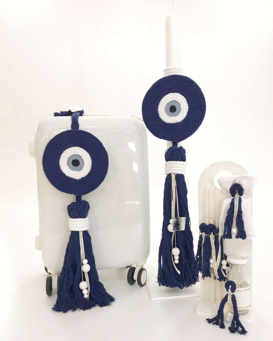 Βαπτιστικό Σετ Charm Love Navy Blue με χρώματα λευκό και μπλε.