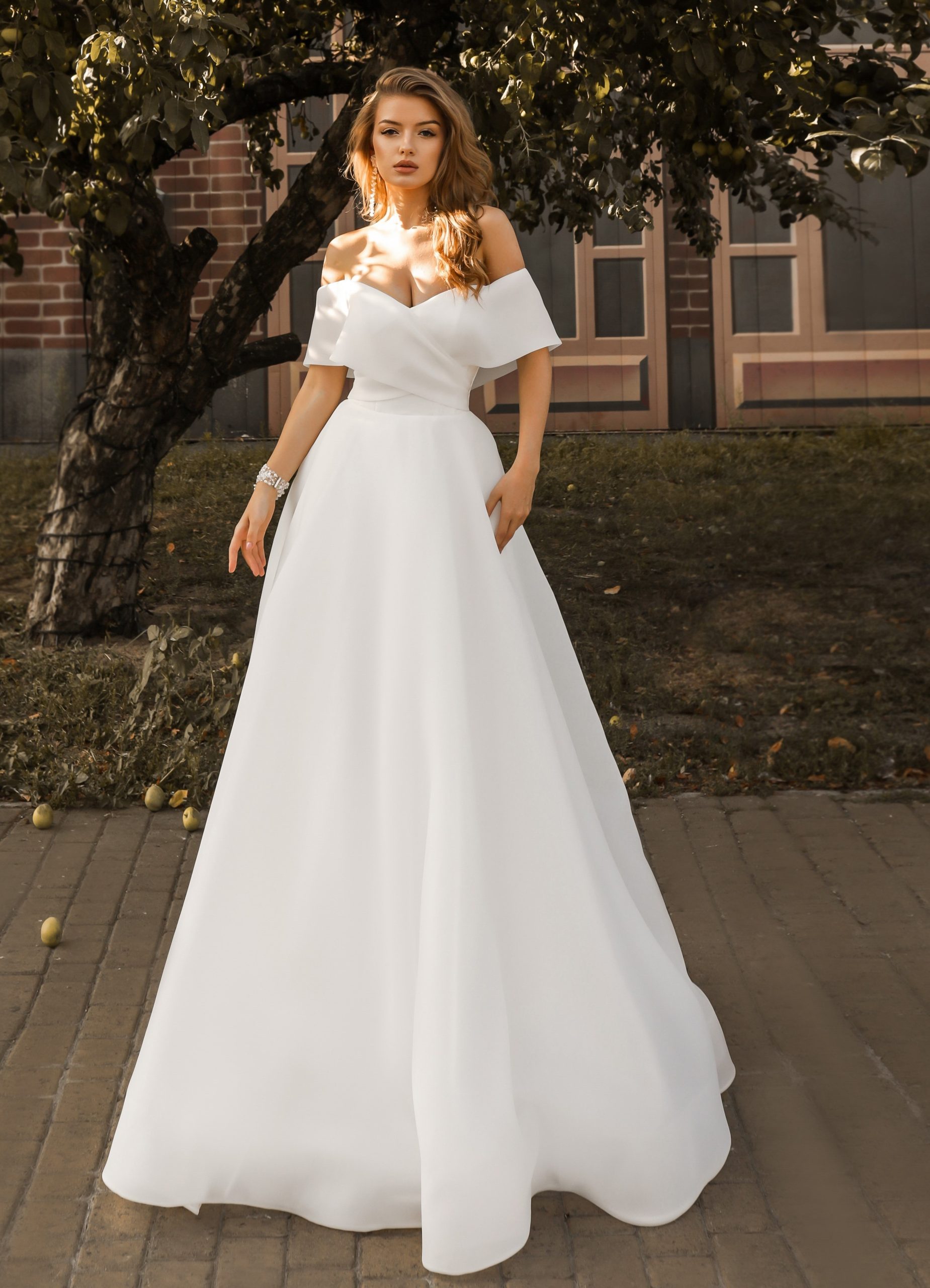 Νυφικό plus size Roma