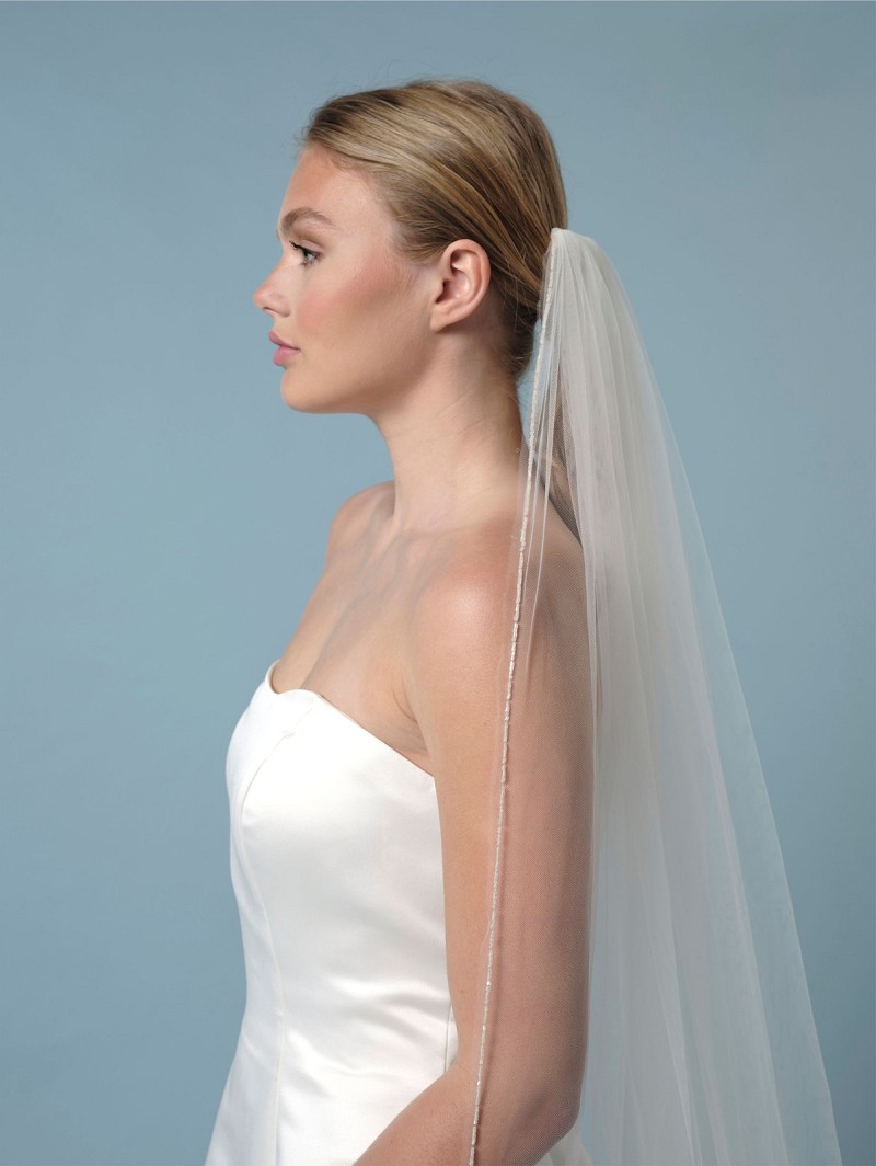 Πέπλο από μαλακό τούλι μονής στρώσης διακοσμημένο με χάντρες στις άκρες του S43-210--1--SOFT Πέπλο από μαλακό τούλι μονής στρώσης διακοσμημένο με χάντρες στις άκρες του S43-210--1--SOFT - Image 1