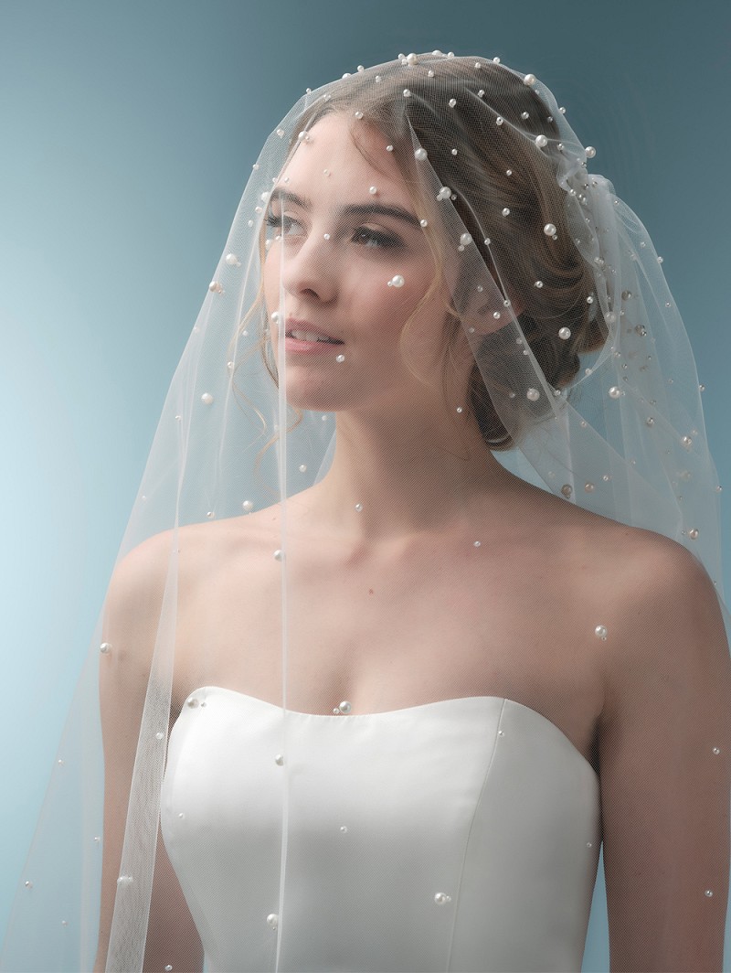 Πέπλο μονής στρώσης, άφθονα διακοσμημένο με διάφορα μεγέθη πέρλες 280cm S220-280--1--MED Πέπλο μονής στρώσης, άφθονα διακοσμημένο με διάφορα μεγέθη πέρλες 280cm S220-280--1--MED - Image 1