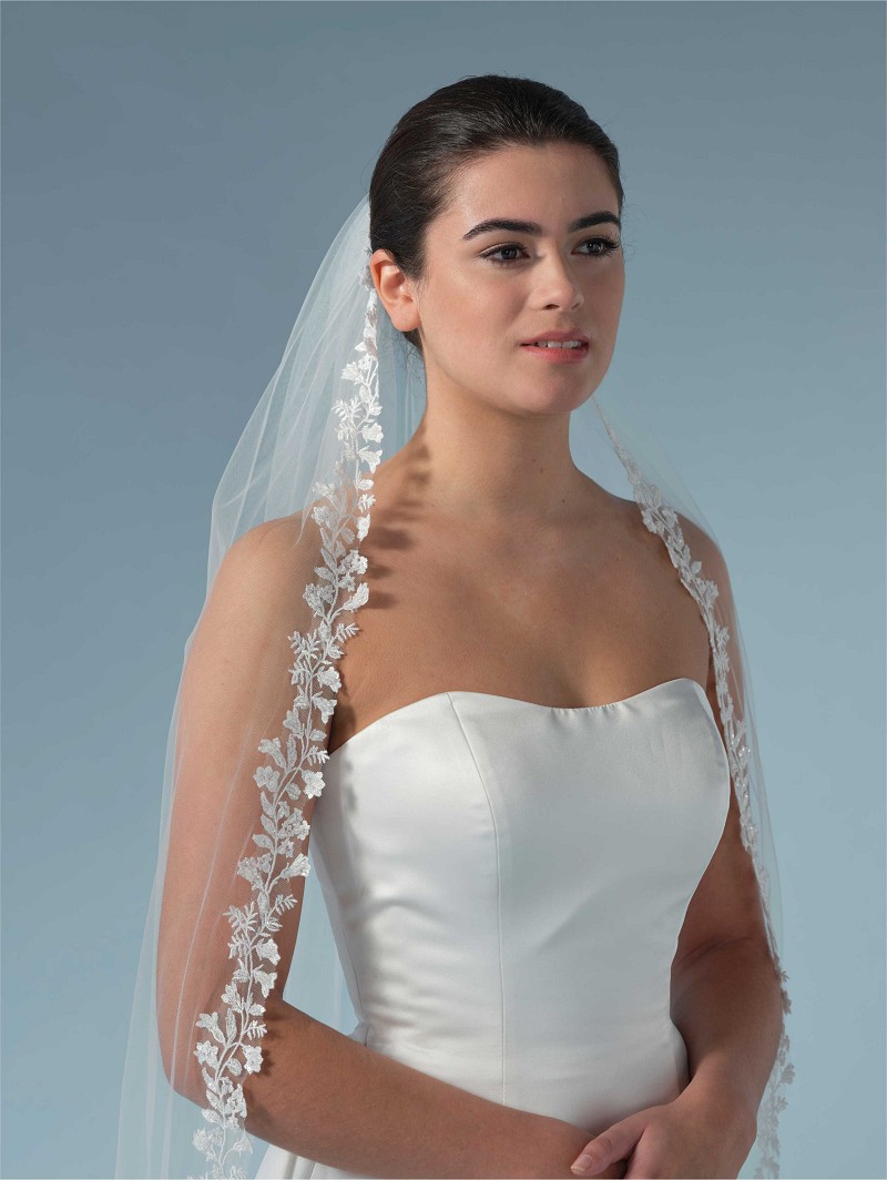 Πέπλο από μαλακό τούλι μονής στρώσης με κεντημένο σχέδιο δαντέλας και κλαδί, χάντρες και πούλιες | Μήκος: 120 cm  S112-120--1--SOFT