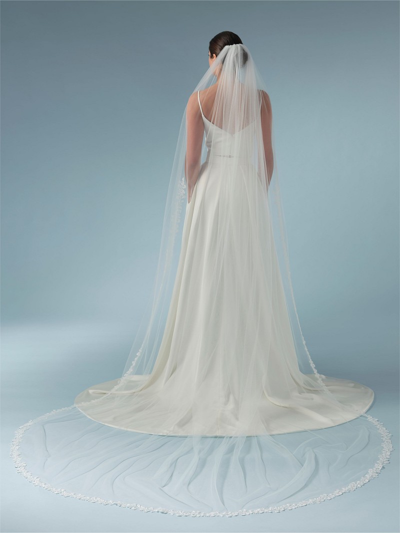 4 Πέπλο από μαλακό τούλι μονής στρώσης διακοσμημένο με κεντημένο σχέδιο δαντέλας λουλουδιών και κλαδιών, χάντρες και πούλιες | Μήκος: 300 cm S112-300--1--SOFT - Image 1