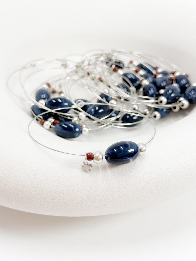 Μαρτυρικό βραχιόλι με stainless steel ασημί σταυρό,χάντρα με νερά και memory wire G66 (50τμχ)