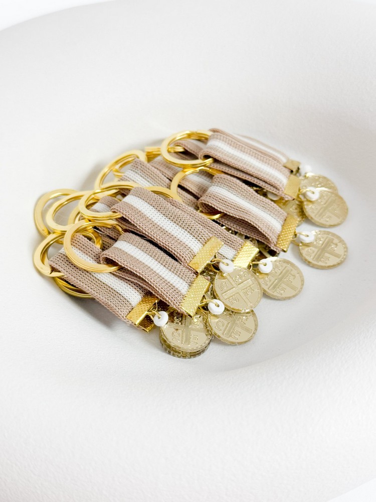 Μαρτυρικό μπρελόκ με plexi-glass κωνσταντινάτο σταυρό και δίχρωμη τρέσα M78 (50 τμχ)