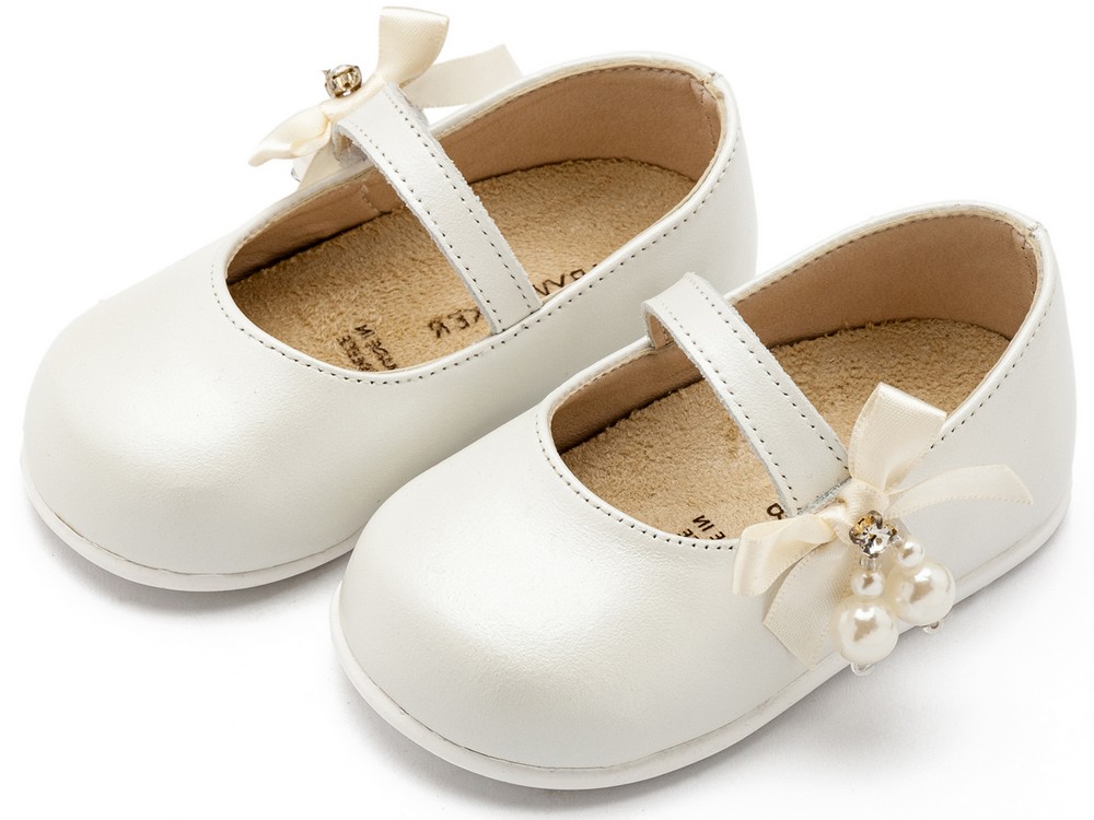 Γοβάκι Μονή Μπαρέτα με Φιογκάκι και Πέρλες PRI2646 Εκρού