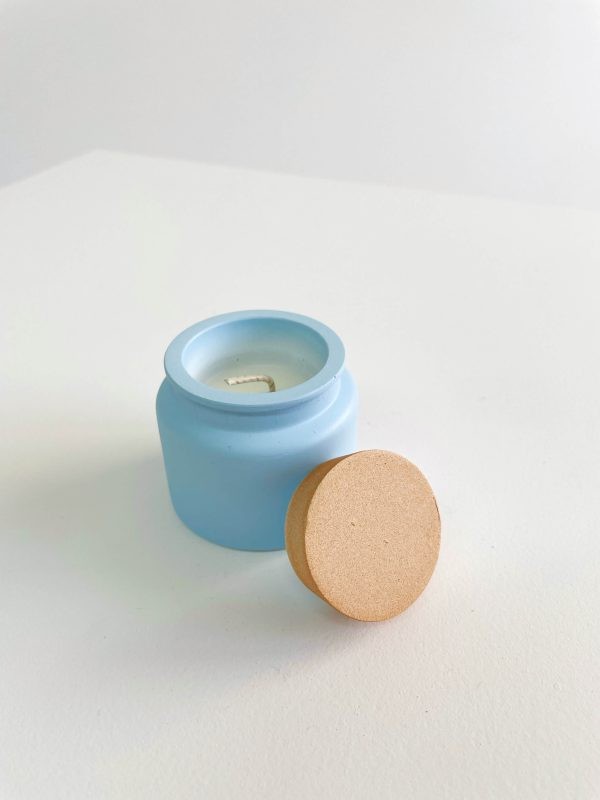 Κουτάκι μικρό “φελλός” με κερί σόγιας mpker-001