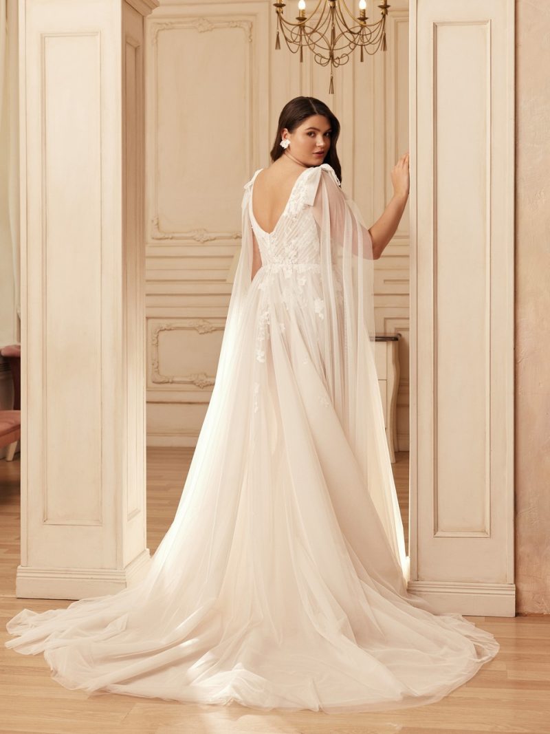 Νυφικό plus size Merelyn - Image 3