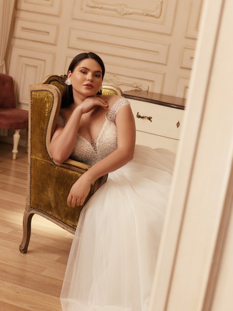 Νυφικό plus size Pandora - Image 3