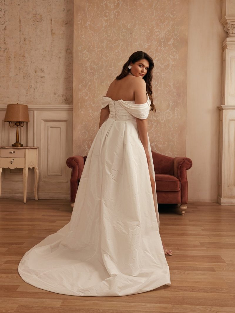 Νυφικό plus size Sandra - Image 3