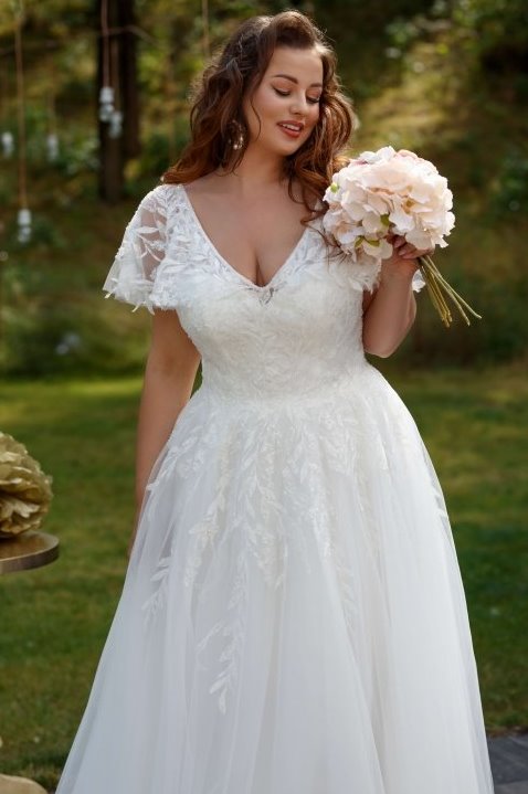 Νυφικό plus size Perla